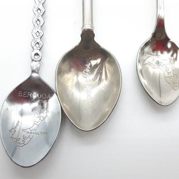 5 Collectors' Spoons -2 Christmas, Bermuda, Florida and Rocher Perce - Picture 9 of 11